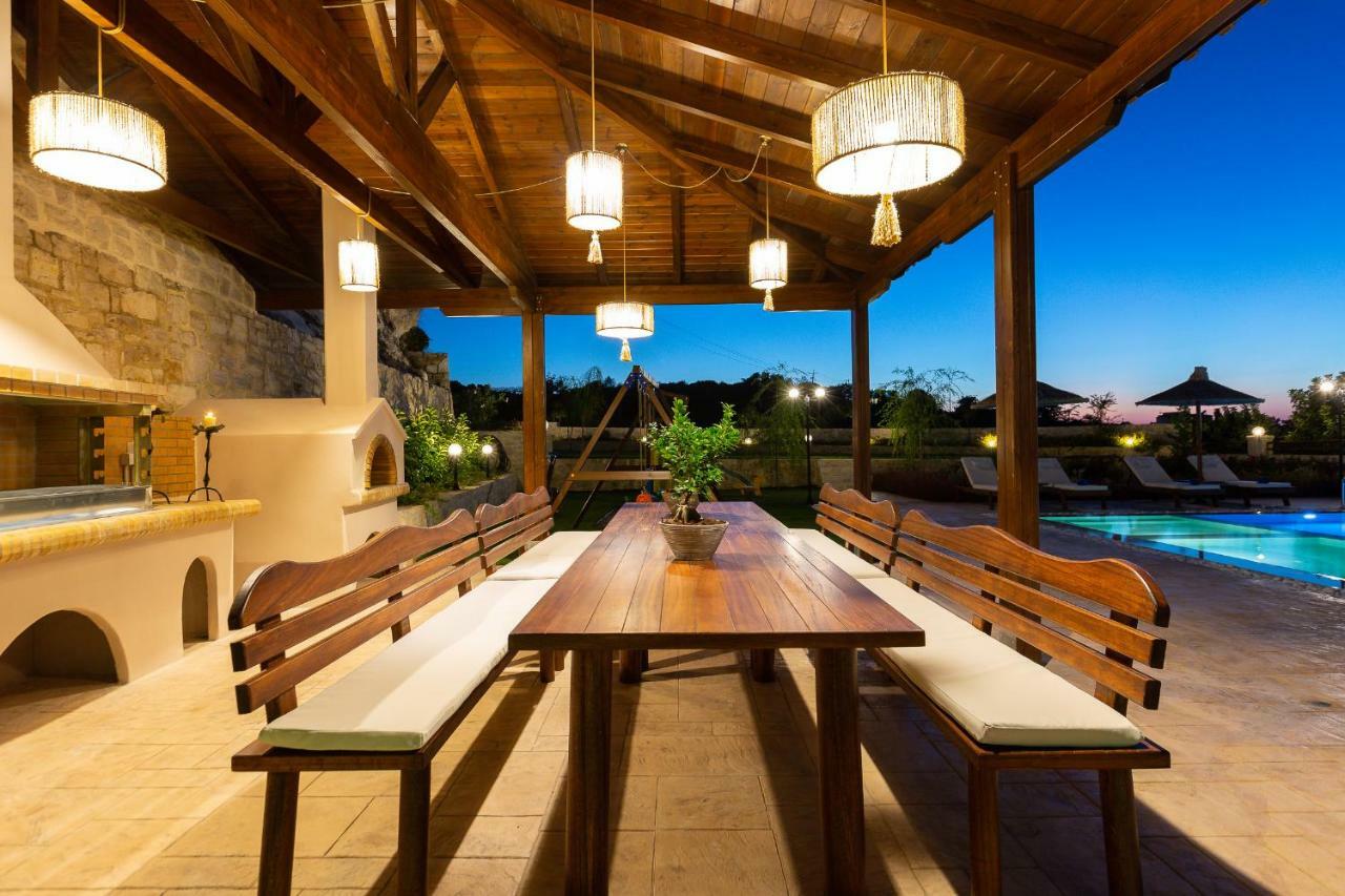 Ino Villa, Unique Group Gatherings, By Thinkvilla Perama  Exterior photo