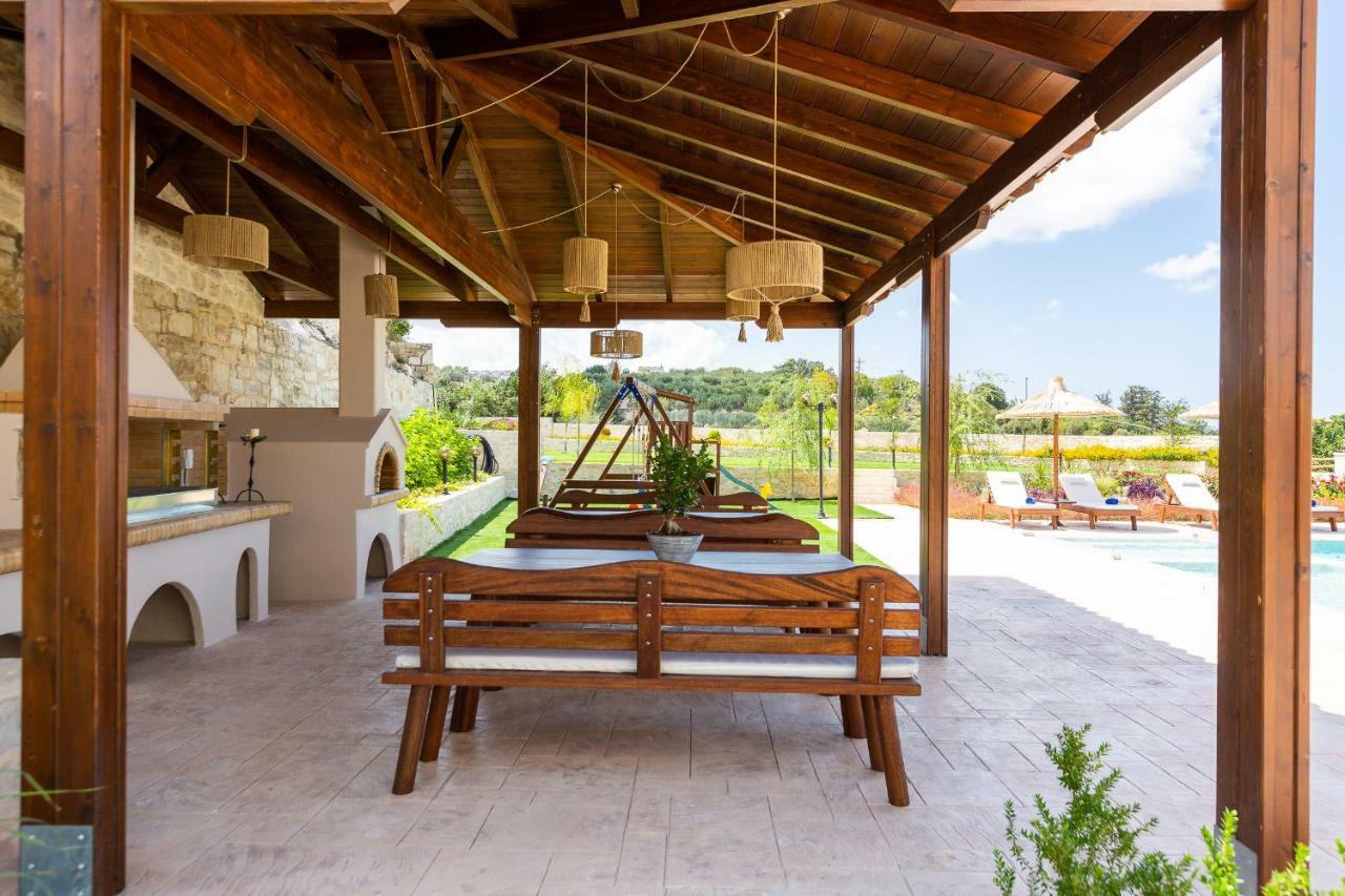 Ino Villa, Unique Group Gatherings, By Thinkvilla Perama  Exterior photo