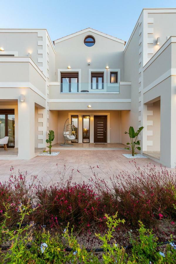 Ino Villa, Unique Group Gatherings, By Thinkvilla Perama  Exterior photo